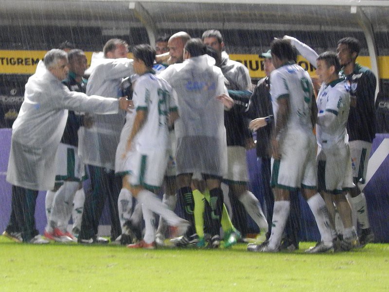 De virada, América de Minas vence o Criciúma por 3 a 1