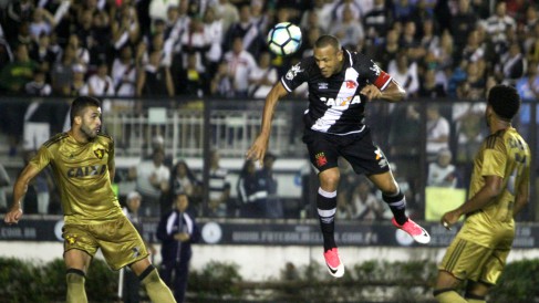 Vasco e Palmeiras se recuperam e voltam a vencer seus jogos em casa