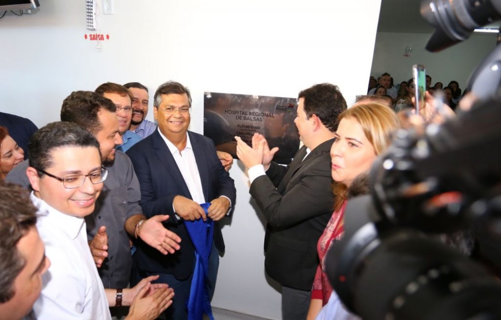 Governador Flávio Dino entrega hospital e asfaltamento de ruas na cidade de Balsas