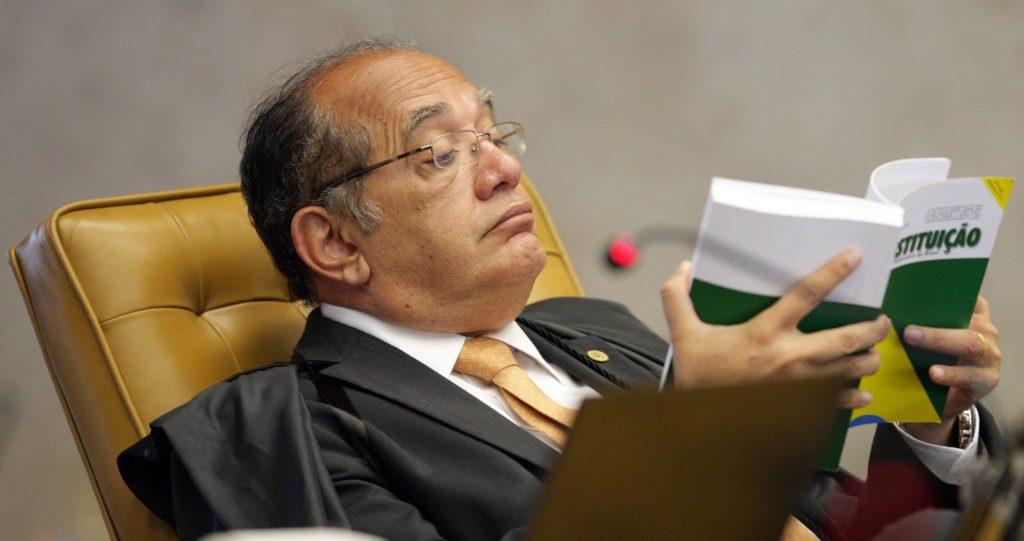 REVISÃO Supremo suspende decisão de Gilmar Mendes sobre a Lei do Impeachment