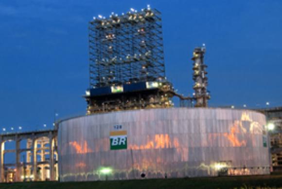 Petrobras arrenda duas fábricas que estavam paralisadas no Nordeste