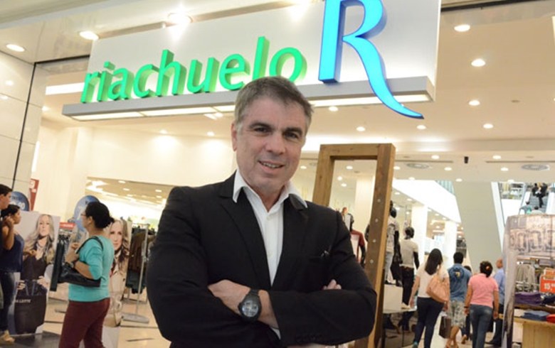 Riachuelo inaugura nesta sexta-feira no Caxias Shopping a sua 299ª loja