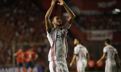 Rever acredita que o Flamengo pode superar vantagem dos argentinos no Maracanã