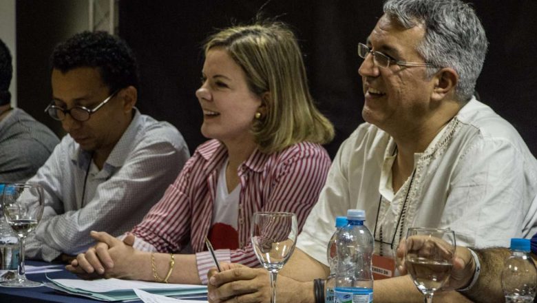 PT lança comitês em defesa da candidatura de Lula a presidente