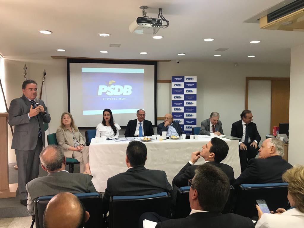 Roberto Rocha assume PSDB e partido vai se afastar do governo