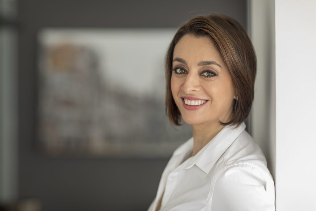 Cátia Fonseca prepara sua estreia do Melhor da Tarde na Bandeirantes
