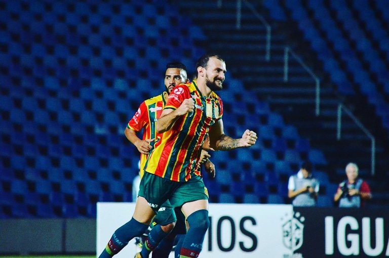 Sampaio defende liderança no clássico com o Maranhão neste domingo