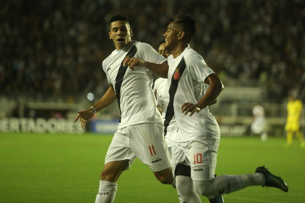 Vasco volta a vencer Universidad Concepción e Chapecoense perde novamente para Nacional do Uruguai