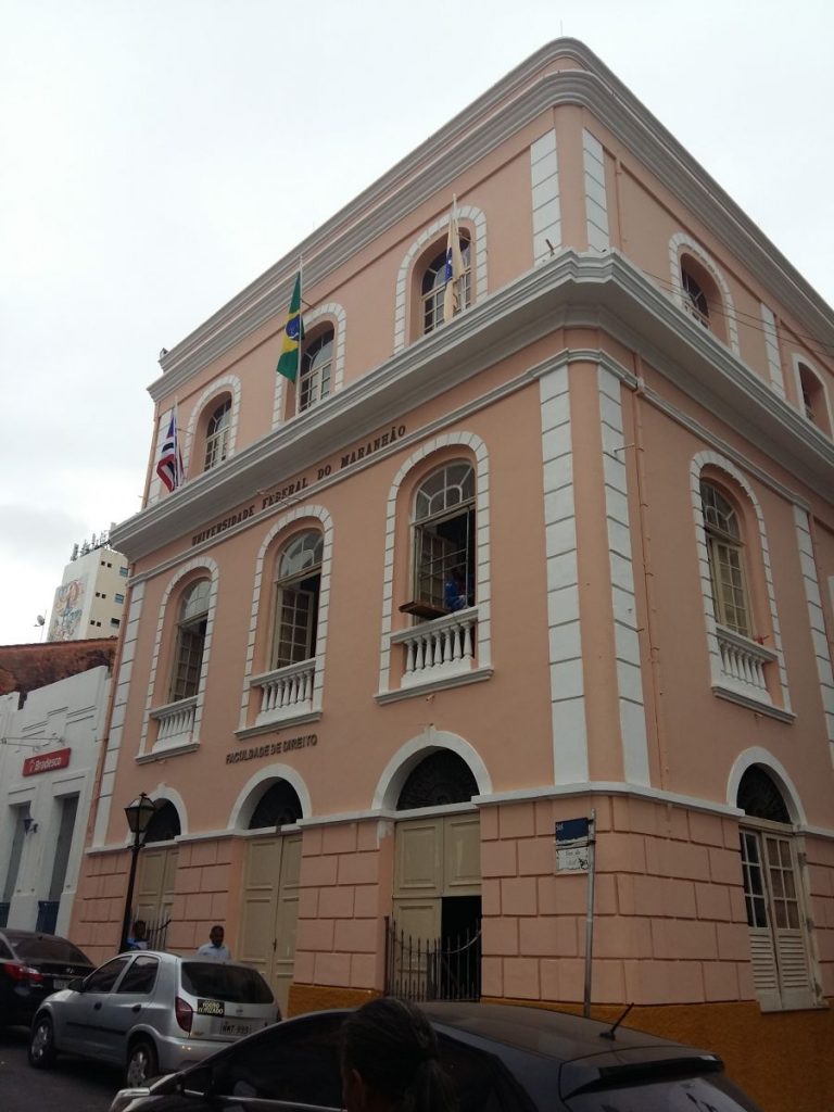 Assembleia presta homenagem à Faculdade de Direito da UFMA pelo seu centenário