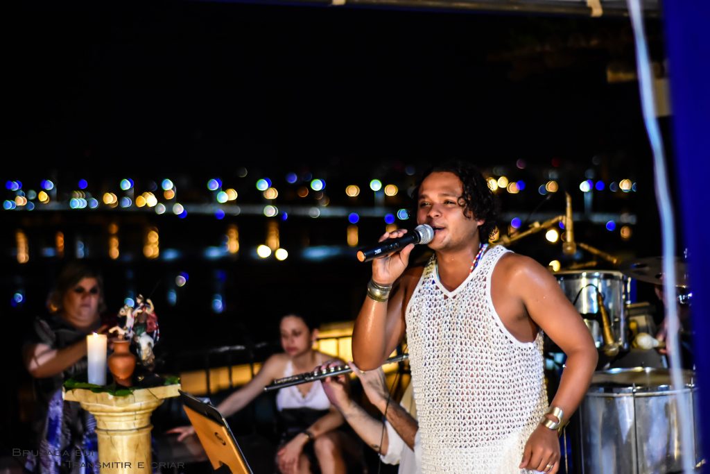 Cantor e compositor Herih lança o seu novo trabalho em show no Buriteco Café