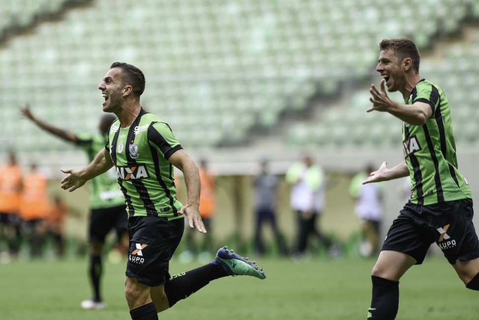 Santos perde para América e corre risco de entrar na Z4, de onde a Chape saiu ao empatar com Grêmio