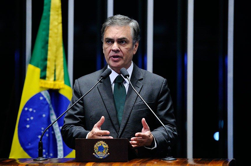 Greve dos caminhoneiros deve acelerar reforma tributária, diz senador
