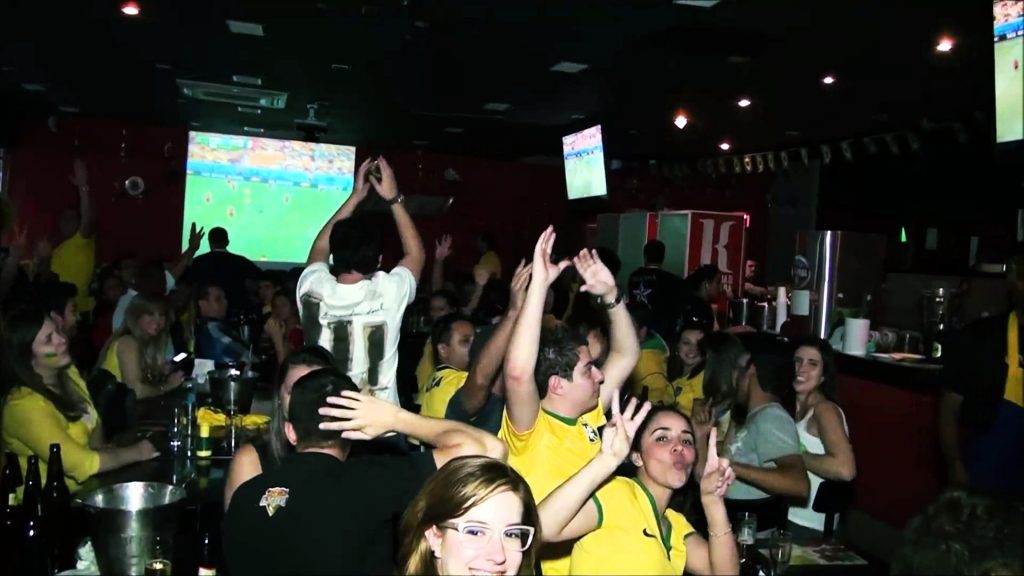 Jogos do Brasil em dias úteis podem gerar suspensão de serviços