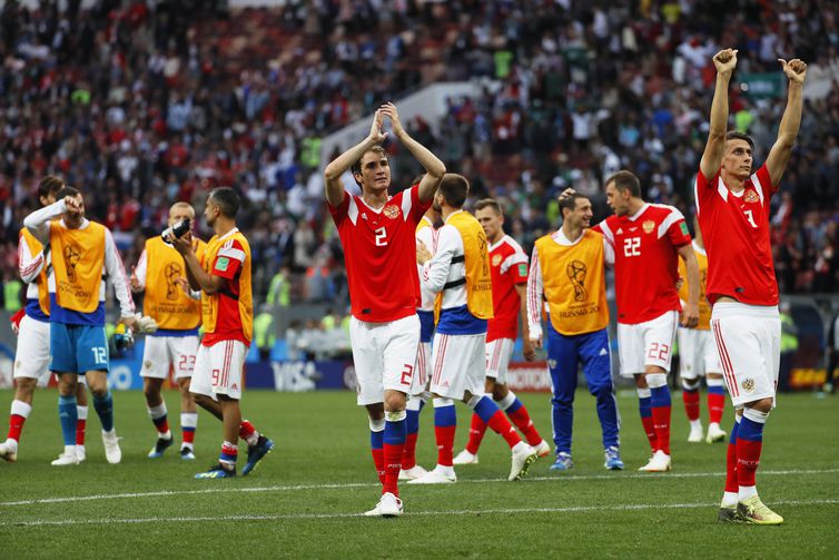 Com goleada sobre Arábia Saudita, Rússia estreia em grande estilo na Copa do Mundo