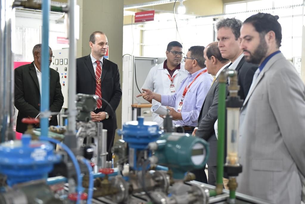 Fiema participa da Semana de Tecnologia com demonstrações das ações de Sesi e Senai