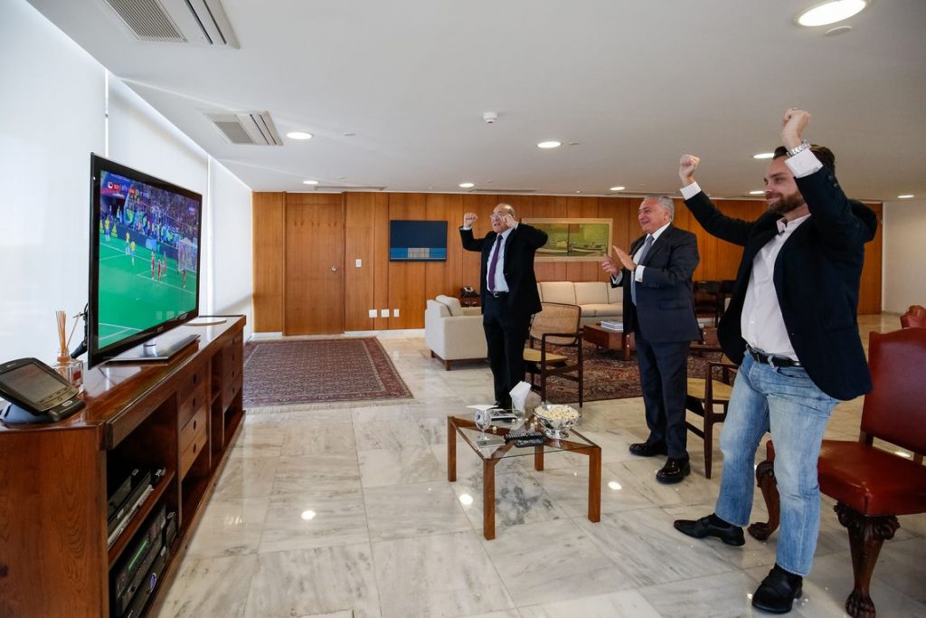 Presidente Michel Temer comemora vitória do Brasil sobre a Sérvia