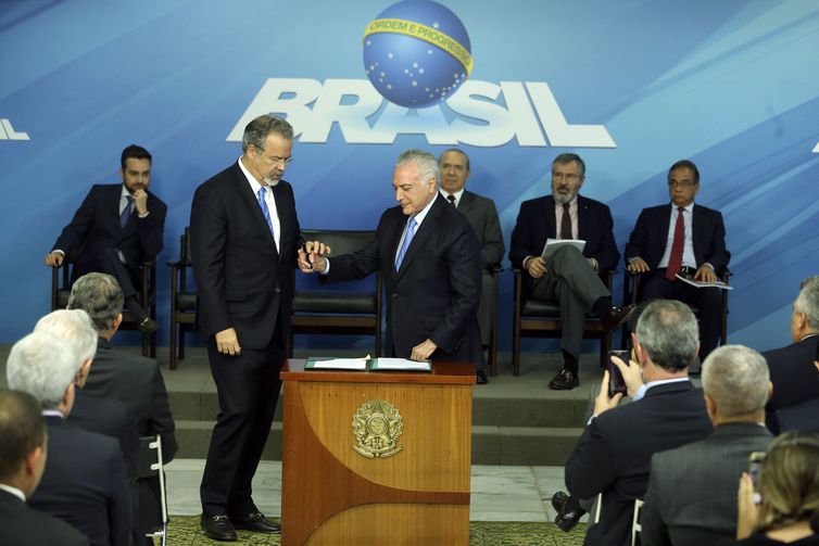 Temer sanciona, com vetos, lei que cria Sistema Único de Segurança