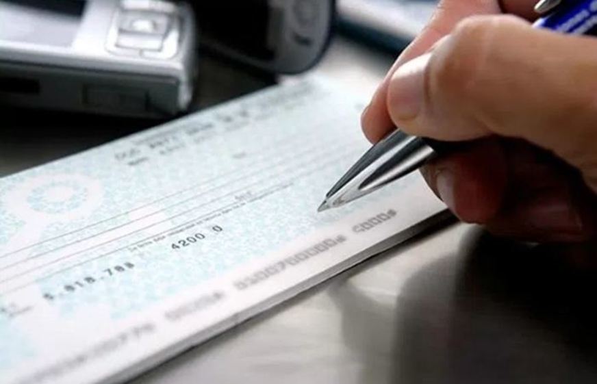 Entra em vigor nesta segunda-feira limite de juros para cheque especial
