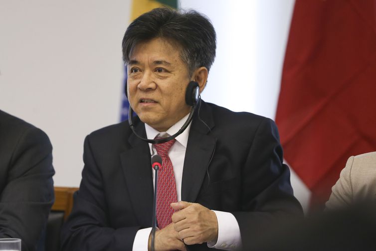China está disposta a negociar sobretaxas para produtos do Brasil