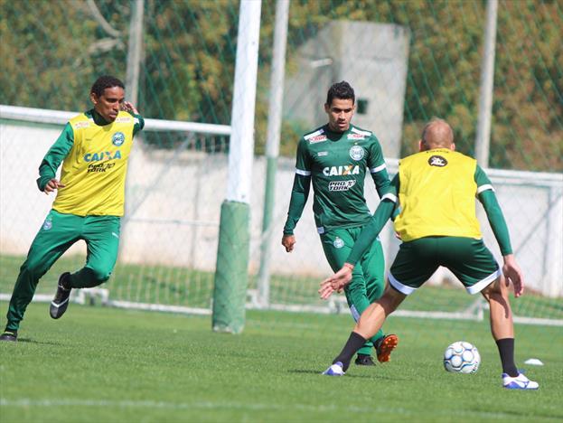 Coritiba faz promoção de ingressos para pressionar o Sampaio no jogo desta sexta-feira