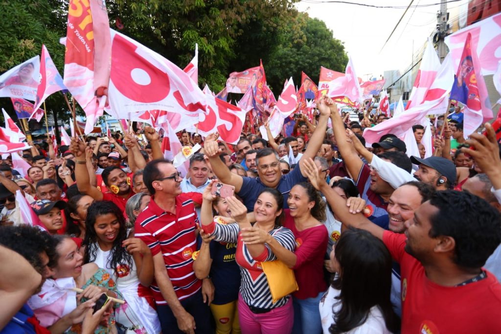 Flávio Dino participa de grande ato político na cidade de Imperatriz