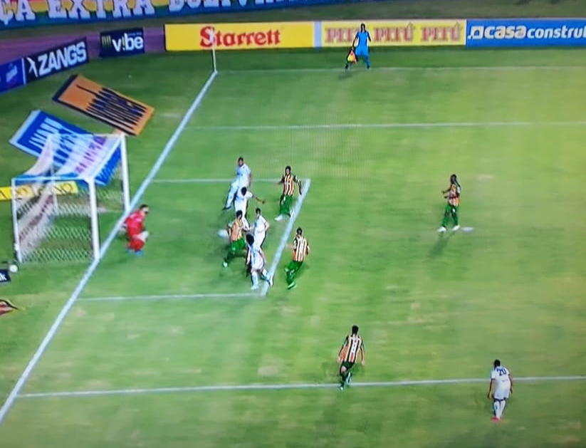 Sampaio é derrotado em casa pelo Criciúma e se mantém em penúltimo lugar da Série B