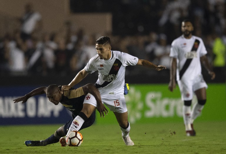 Vasco derrota LDU, mas não consegue evitar eliminação da Copa Sul-Americana