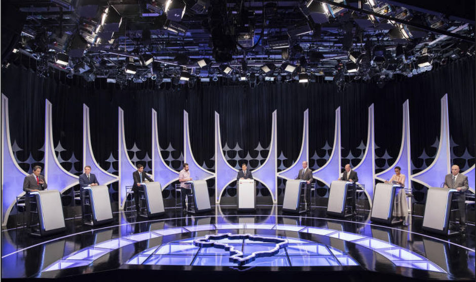 Em debate do SBT, presidenciáveis voltam a criticar polarização no Brasil