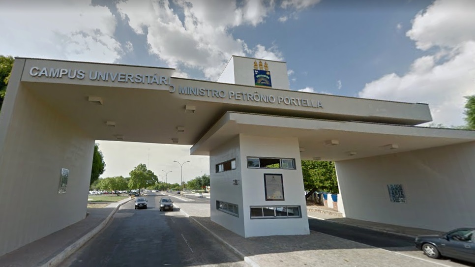Justiça Eleitoral manda investigar universidades por fazerem manifestações políticas