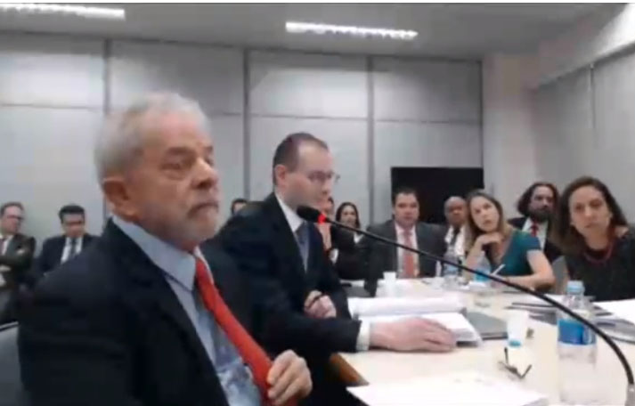 STF entende que sentenças foram proferidas em lugar errado e anula condenações de Lula