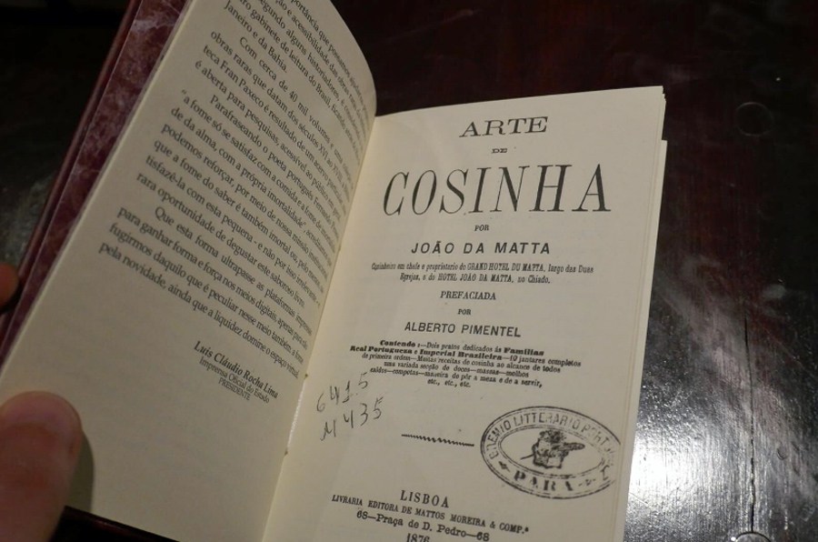 Obra rara sobre hábitos alimentares da família real portuguesa lançada em São Luís