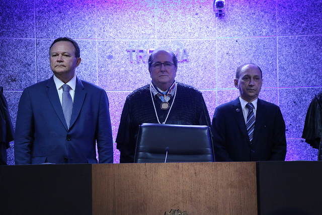 TRE distingue personalidades que ajudaram na segurança e transparência da eleição