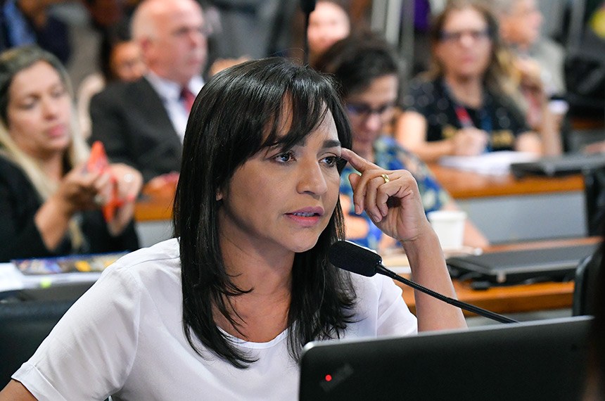 Líder da bancada feminina no Senado, Eliziane Gama faz balanço positivo de 2022