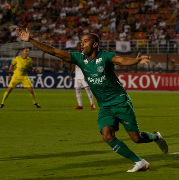 Com gol nos instantes iniciais da partida, Guarani surpreende o São Paulo