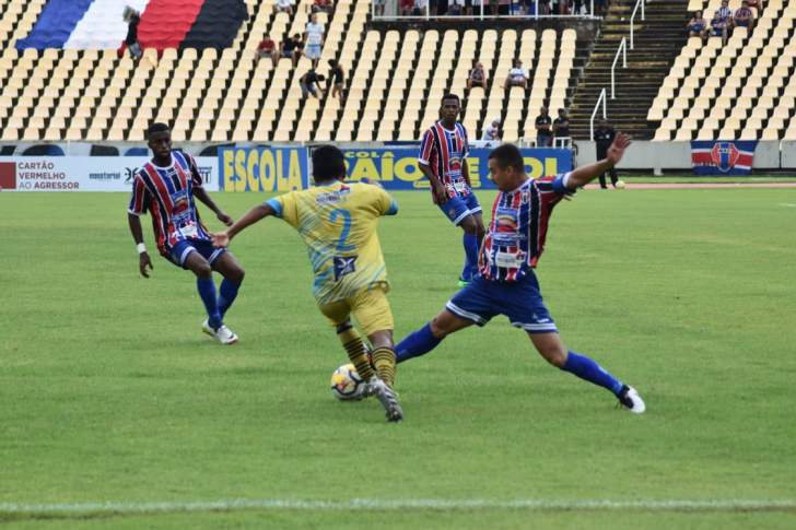 Maranhão vence Santa Quitéria de goleada e assume quarto lugar no Maranhense