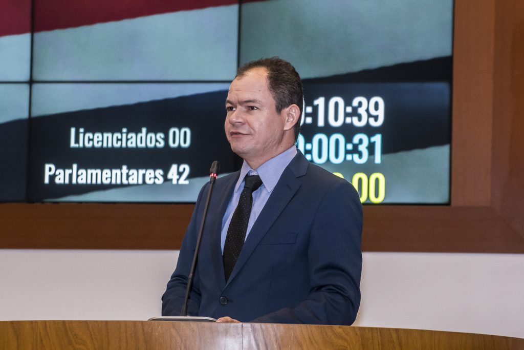 Rafael Leitoa classifica de oportunistas críticas à crise em Cajueiro