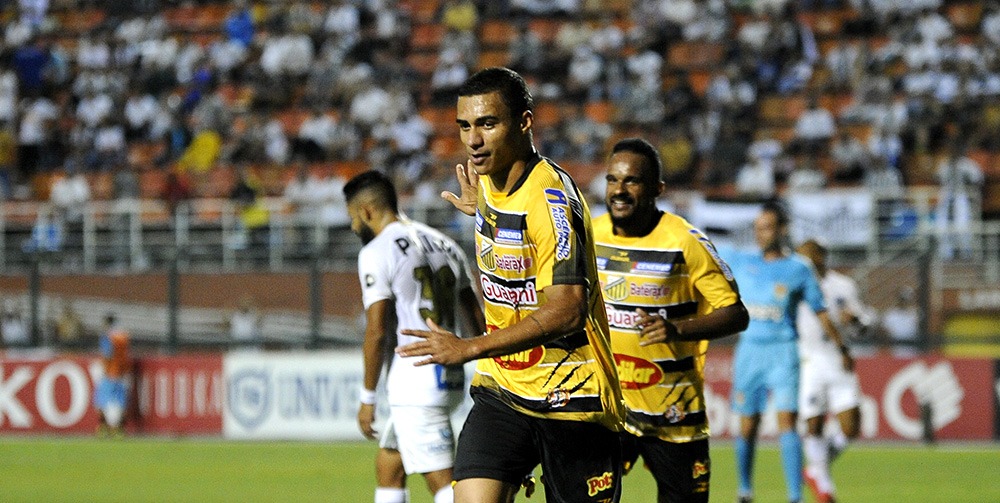 Santos perde para Novorizontino e cai para segundo lugar na classificação