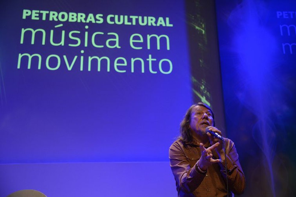 Presidente Jair Bolsonaro manda revisar contratos da Petrobras para patrocínio de cultura