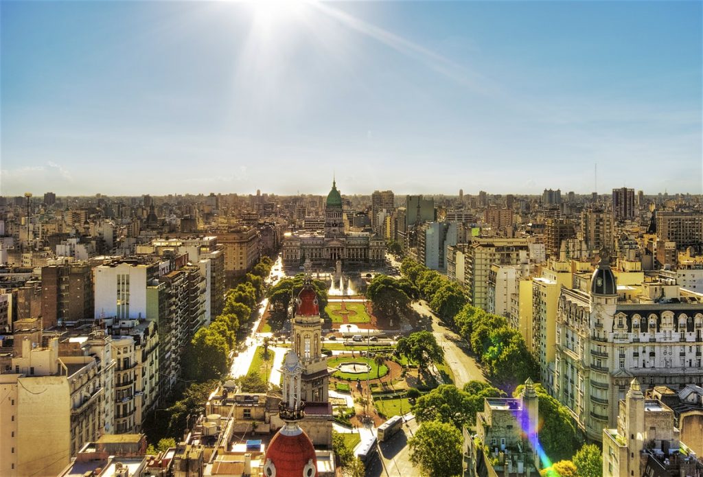 Argentina e Brasil querem rever acordo de 1948 que limita voos entre os dois países