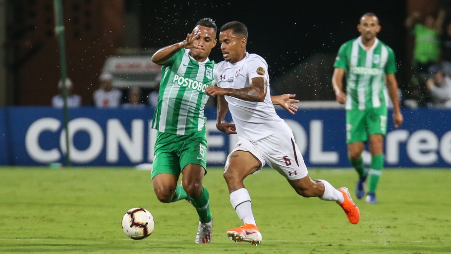 Fluminense perde, mas avança para quartas de final da Sul-Americana, e Botafogo se classifica com goleada