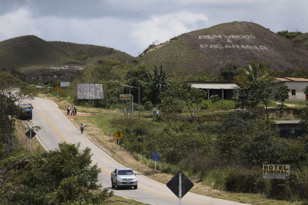 Governo venezuelano anuncia reabertura da fronteira com o Brasil
