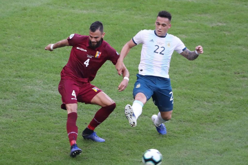 Argentina derrota Venezuela e vai enfrentar o Brasil nas semifinais da Copa América