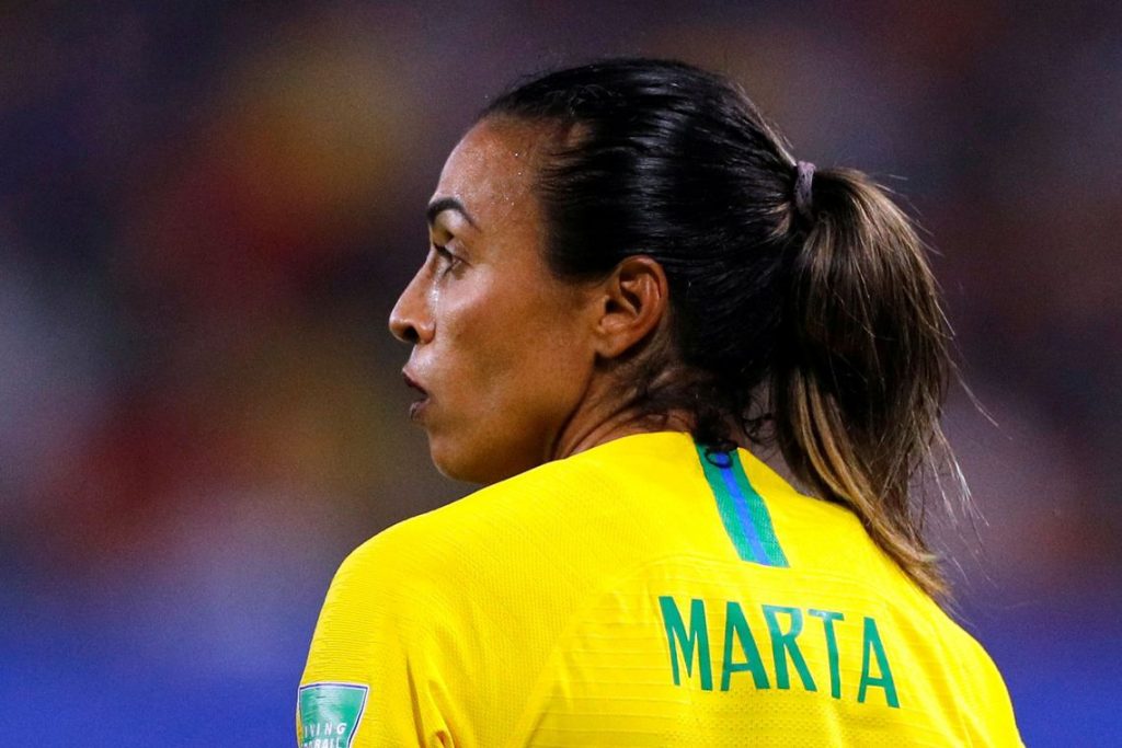 Com o gol desta terça-feira, Marta se torna a maior goleadora de todas as copas