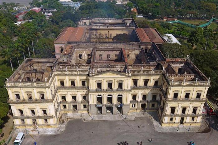 MEC libera verba para recuperação de fachada e do telhado do Museu Nacional