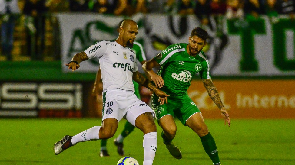 Palmeiras vence mais uma e se mantém na liderança da Série A do Campeonato Brasileiro