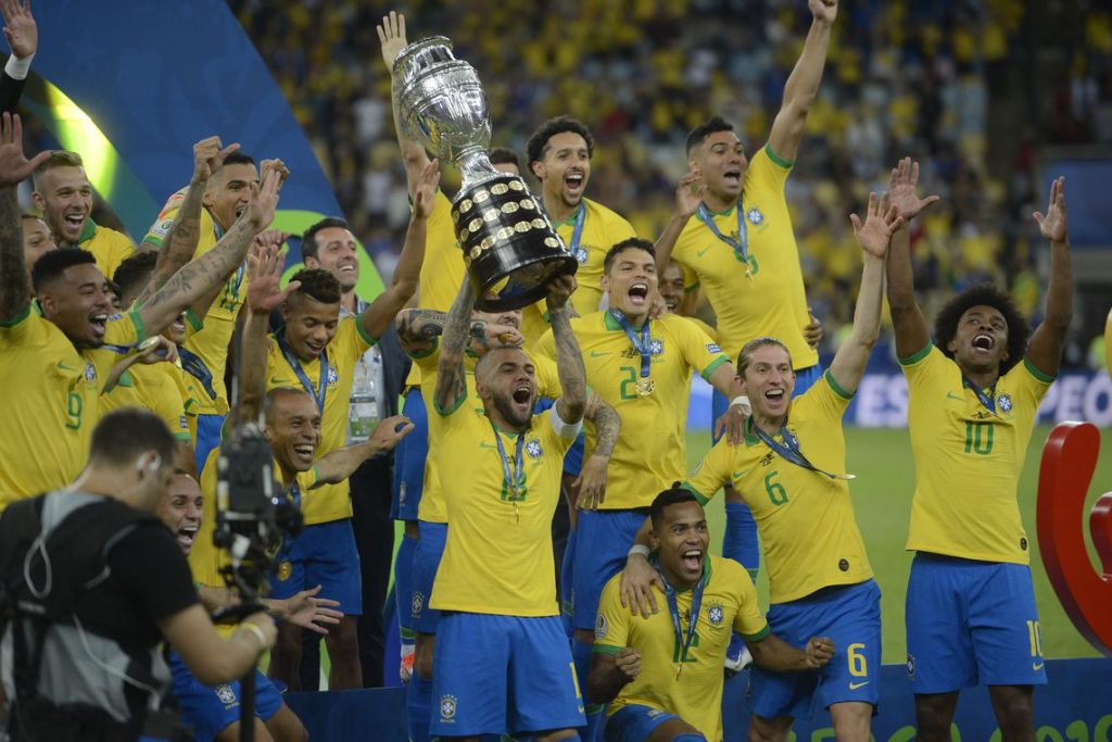 Deu a lógica: Brasil vence Peru e conquista título de campeão da Copa América