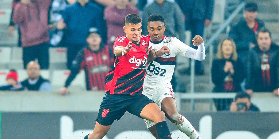Na estreia de técnico novo, Flamengo fica no empate com Atlhetico pela Copa do Brasil