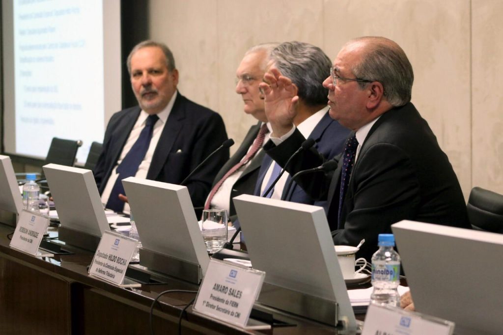 Em palestra na CNI, deputado Hildo Rocha defende redução de impostos