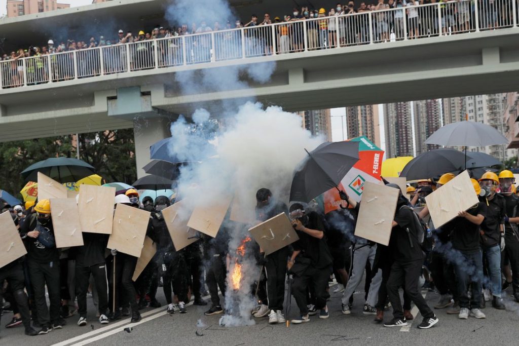 Registrada a primeira morte nos protestos de estudantes em Hong Kong