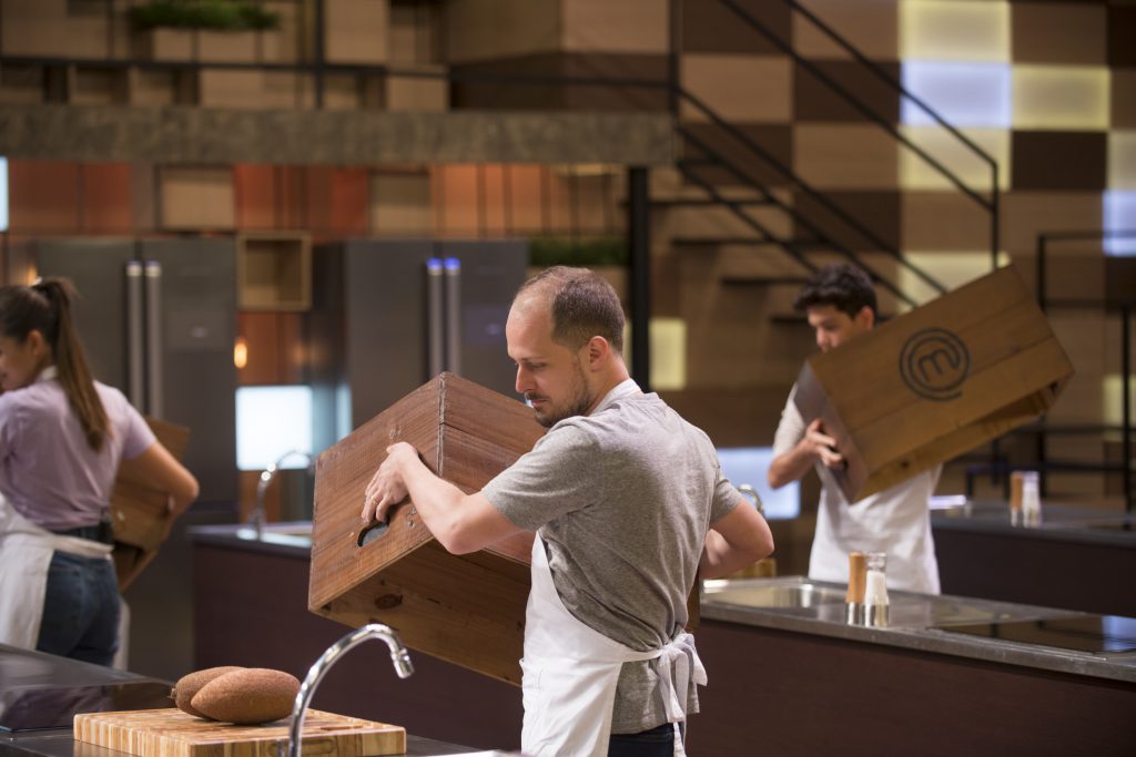 Cozinheiros do Master Chef enfrentam Caixa Misteriosa com frutas exóticas